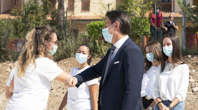 Conte “A casa se perdiamo la sfida del Recovery Fund”