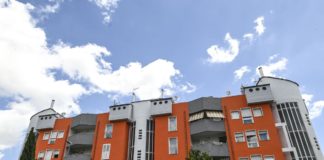 Acer Bologna, famiglie case popolari faticano a pagare affitti