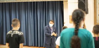 Conte “Useremo le risorse del Recovery Fund anche per la scuola”