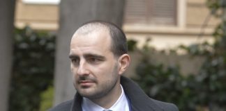 Caso bonus, il deputato Rizzone espulso dal M5S