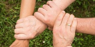 Intesa Sanpaolo, premiato il welfare della diversità e inclusione