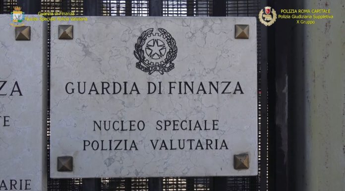 Corruzione nella gestione del commercio ambulante a Roma, 18 arresti