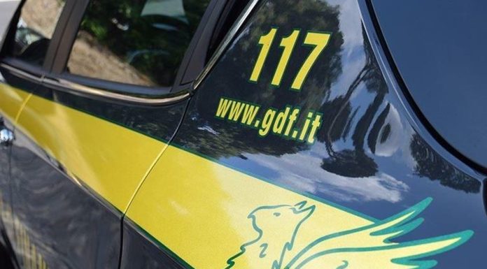 Reddito di Cittadinanza a mafiosi, sequestrate 11 social card