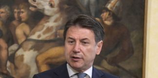 Conte “Calo Pil sotto la doppia cifra, dato confortante”