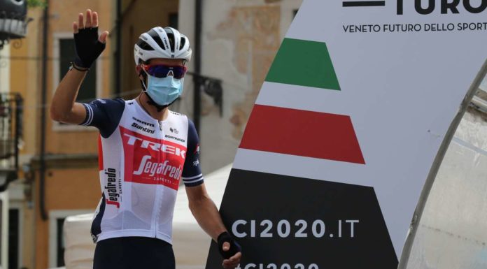 Caicedo vince per distacco la terza tappa al Giro, Almeida in rosa