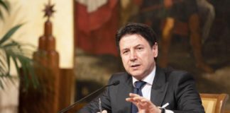 Conte “Italia simbolo della resistenza al coronavirus”