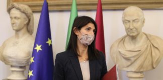 Coronavirus, Raggi risultata negativa dopo test