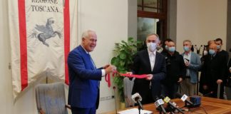 Giani si insedia come nuovo presidente, passaggio di consegne in Toscana