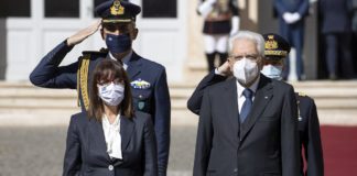 Mattarella “Tenere aperta l’Italia è responsabilità comune”