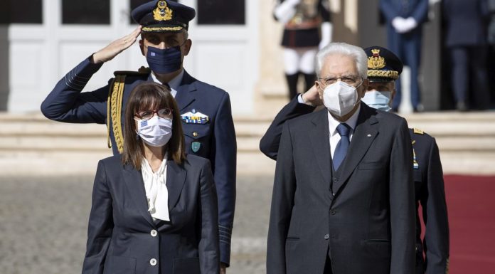 Mattarella “Tenere aperta l’Italia è responsabilità comune”