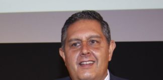 Centrodestra, Toti “Salvini faccia suo predellino o costruiamo centro”