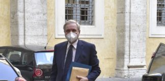 Visco “La politica monetaria deve restare espansiva”