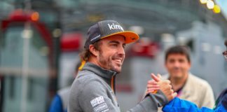 Alonso è tornato, in pista a Barcellona con la Renault RS20
