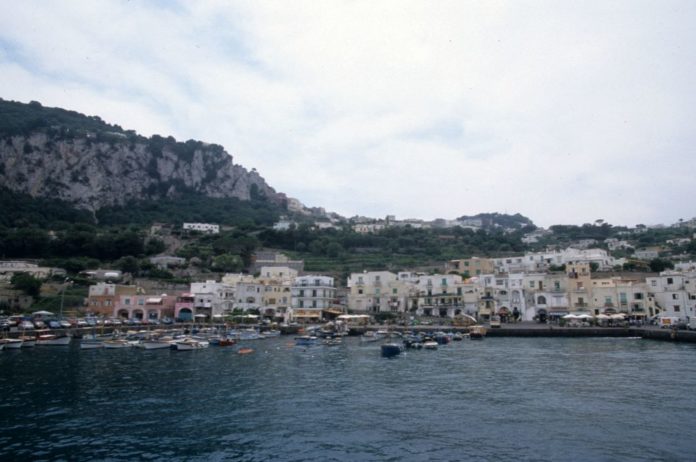 CAPRI PORTICCIOLO