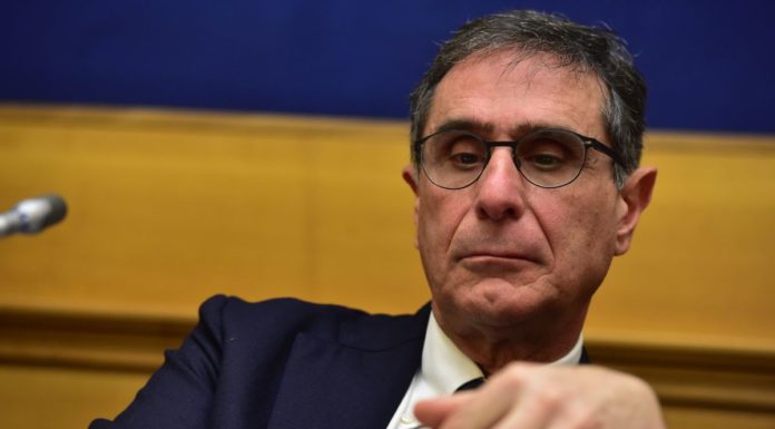 Senato, Claudio Barbaro lascia la Lega e passa al Gruppo Misto