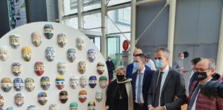 Coronavirus, “La voce degli occhi” all’ospedale di Bergamo