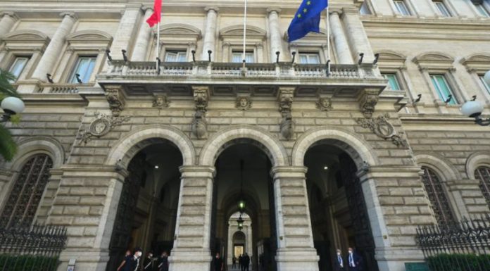 Bankitalia, Pil terzo trimestre +12% grazie a industria