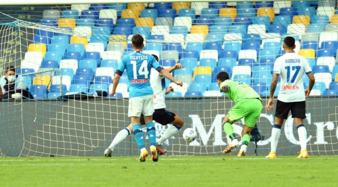 Poker del Napoli al San Paolo, Atalanta travolta per 4-1