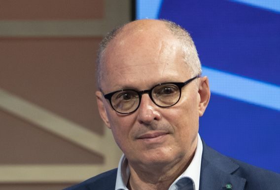 Ricciardi “Servono chiusure mirate, no lockdown generalizzati”