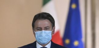 Shock settore assicurazioni con pandemia, Conte “Esempio di resilienza”
