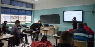 Covid, Tar respinge i ricorsi contro le scuole chiuse in Campania