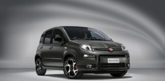 Arriva la nuova Panda e celebra i suoi primi 40 anni