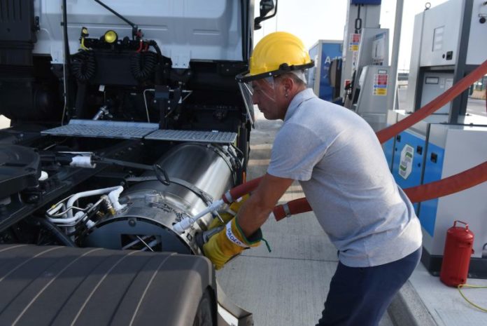 INAUGURAZIONE DISTRIBUTORE GNL SOCOGAS