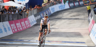 Hindley vince la 18^ tappa del Giro, Kelderman nuova maglia rosa