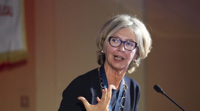 Coronavirus, Confesercenti: “Dal DPCM impatto grave sulle imprese”