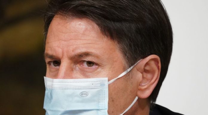 Coronavirus, Conte “75% Dad decisione non facile, ma preoccupa curva”