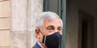 Tajani “No governo di unità nazionale, scriviamo insieme la manovra”