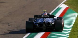 Bottas si prende la pole a Imola, Leclerc in quarta fila