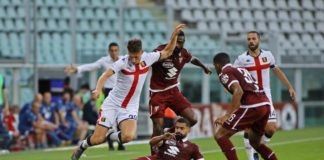 Rinviata Genoa-Torino dopo i 16 casi di Covid fra i rossoblù