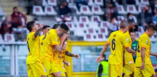 Il Cagliari passa a Torino, Spezia-Fiorentina 2-2