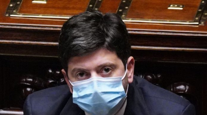 Speranza “Troppa gente ancora in giro, 48 ore per stretta”