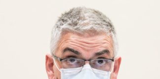 Brusaferro “Fase escalation del Covid, cresce l’età dei contagiati”