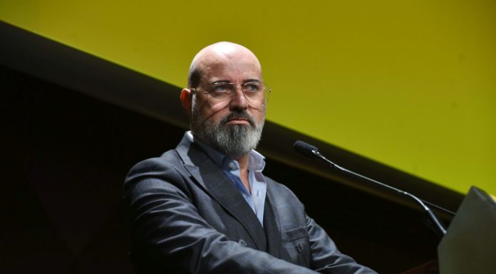 Bonaccini “Abbassiamo i toni, serve unità tra Governo e Regioni”