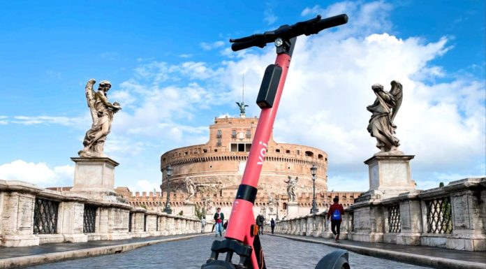 A Roma gratis l’uso dei monopattini “Voi” per gli operatori sanitari