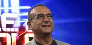 Carlo Conti ricoverato a Firenze, si sta ristabilendo