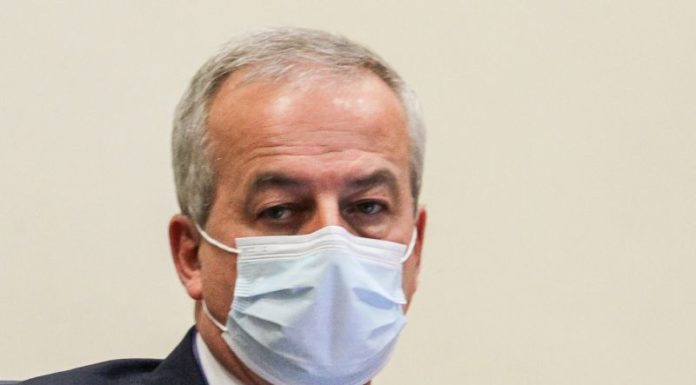 Coronavirus, Locatelli “Vaccino da metà gennaio”