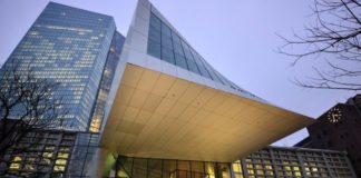 Bce, la pandemia frena la ripresa