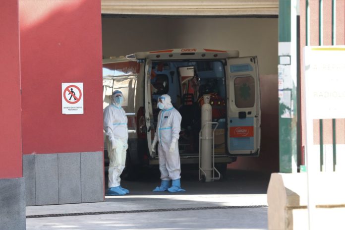 COVID, FOCOLAIO ALL’OSPEDALE CIVICO DI PALERMO: TRA MEDICI E INFERMIERI 14 POSITIVI