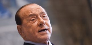 Berlusconi ricoverato per accertamenti “Sto bene”