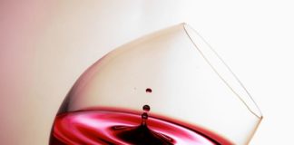 Nel 2020 cresce solo un’azienda vitivinicola su 10