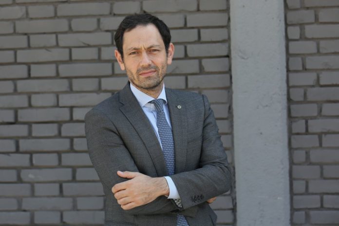 NEL POLO INDUSTRIALE DI CARINI NASCE LA PRIMA LINEA PRODUTTIVA DI MASCHERINE FFP3 DEL SUD ITALIA