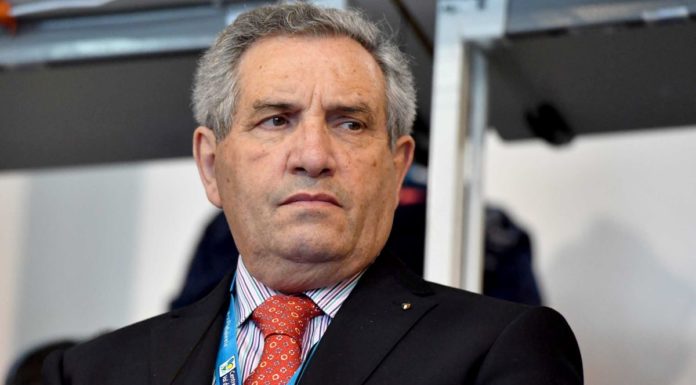 Taglio contributi integrativi, Scarso “Scherma mortificata”