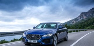 Nuova Jaguar XF. Elegante, lussuosa e connessa