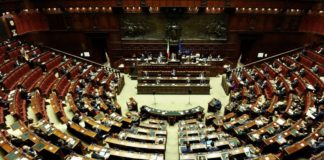 Ok Camera a scostamento di bilancio, Conte “Avanti con dialogo”