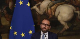 Bonafede “no al rimpasto di governo”