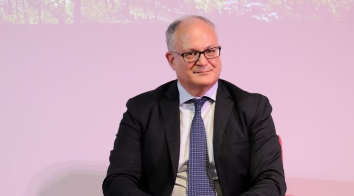 Mes, Gualtieri “Lo scenario è mutato, si ridimensionano i dubbi”